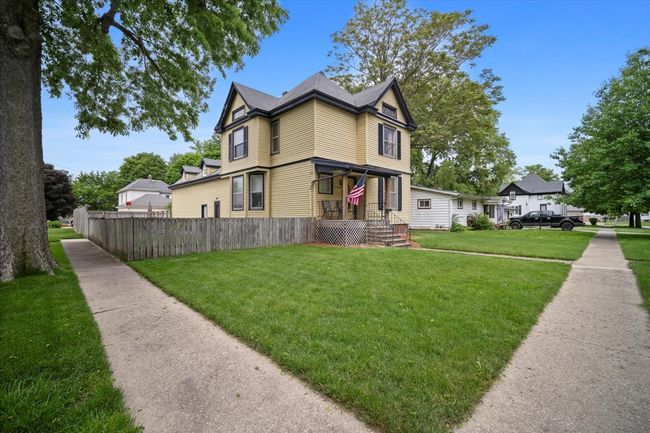 219 W Bennett St, House other with 4 bedrooms, 3 bathrooms and 2 parking in Pontiac IL | Image 28