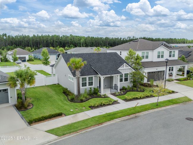 575 Buttonwood Loop, House other with 3 bedrooms, 2 bathrooms and null parking in Yulee FL | Image 45