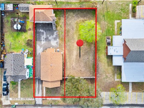 718 Mcintyre Ave, Taft, TX, 78390-2904 | Card Image