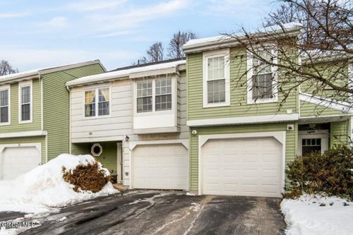 78 Meadowlark Dr, Cohoes, NY, 12047-2104 | Card Image