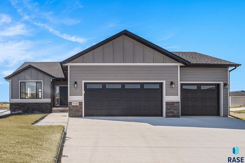 6416 S Hannby Trl, Sioux Falls, SD, 57106-8884 | Card Image