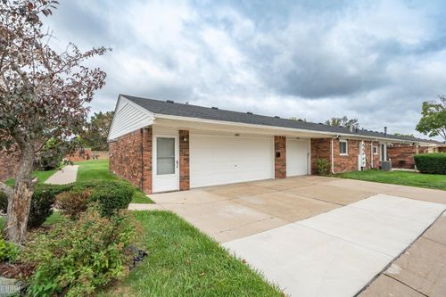 30821 Washington Boulevard, Warren, MI, 48093 | Card Image