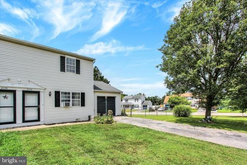 3152 Glen Hollow Dr, DOVER, PA, 17315-2779 | Card Image