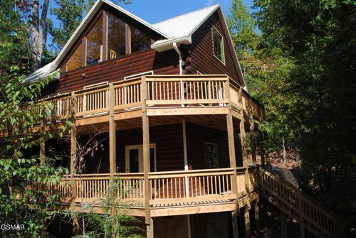 1622 Misty Hollow Way, Gatlinburg, TN, 37738 | Card Image