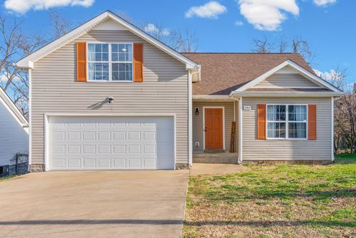 2912 Core Dr, Clarksville, TN, 37040-2860 | Card Image