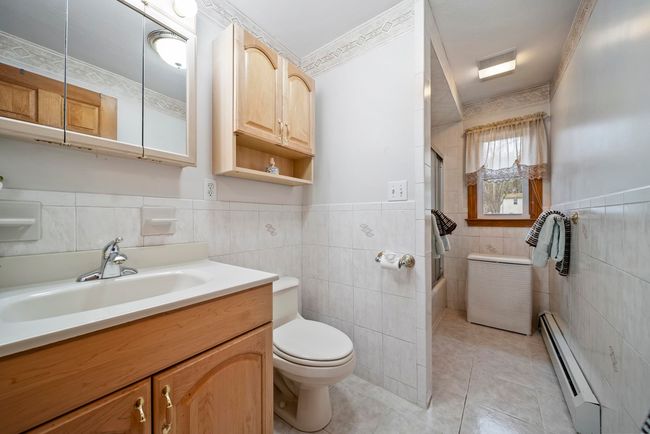23 Echo Ave, House other with 3 bedrooms, 3 bathrooms and null parking in Nashua NH | Image 18