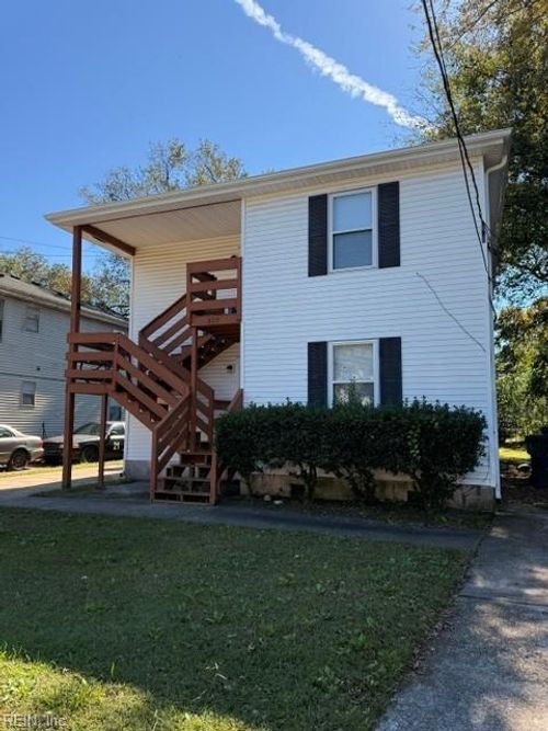 829 47th St, Norfolk, VA, 23508-2011 | Card Image