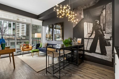 905-77 Shuter St, Toronto, ON, M5B0B8 | Card Image