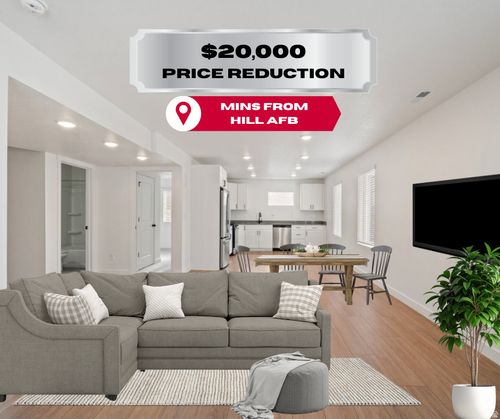 70 E Weekes Way, Clearfield, UT, 84015-2794 | Card Image