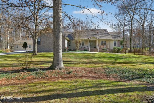 1048 Forest Dr, Crossville, TN, 38555-8814 | Card Image