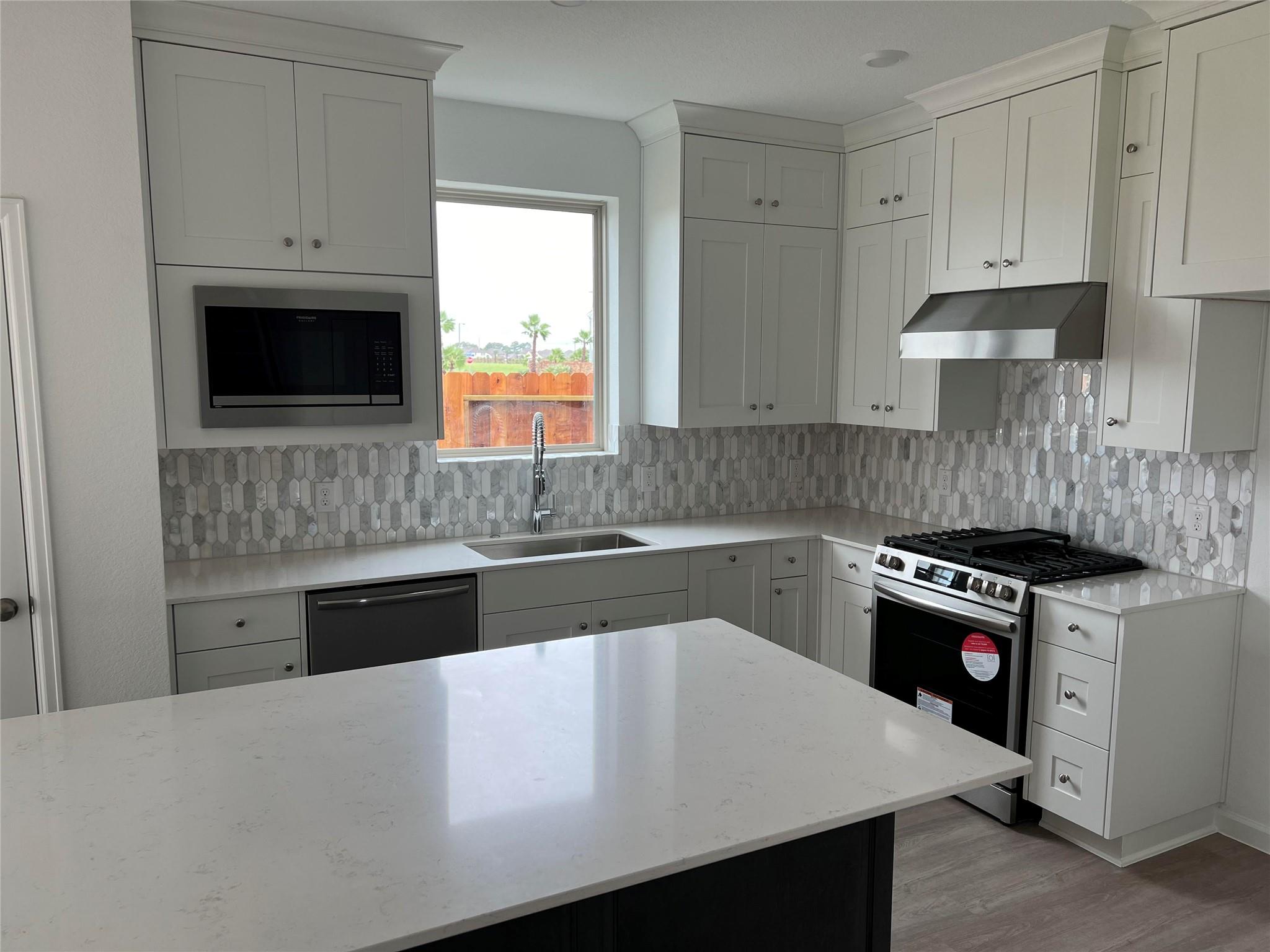 Residential Lease in Texas City 4
