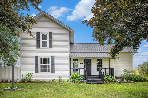 238 Maple Rd, Quincy, MI, 49082-9758 | Card Image