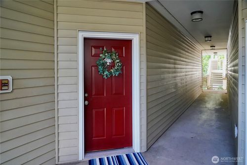 unit-b203-15300 112th Ave Ne, Bothell, WA, 98011-4173 | Card Image