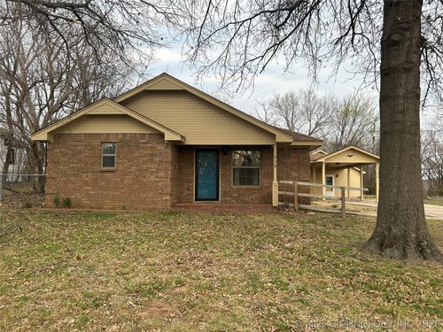 710 Cavalry St, Fort Gibson, OK, 74434-8839 | Card Image
