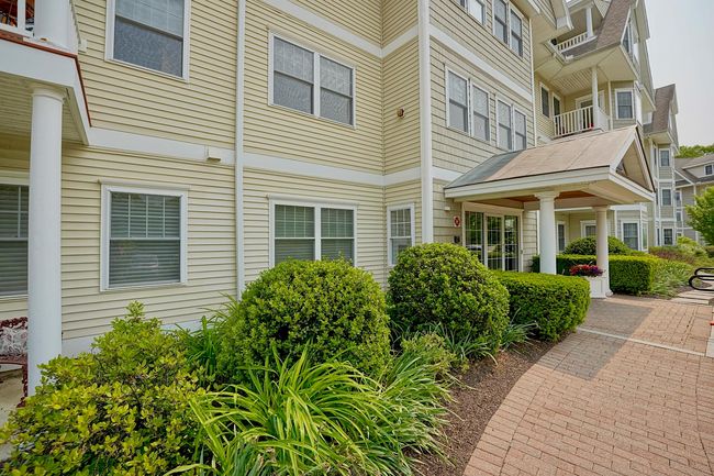 APT-324 - 3 Sterling Hill Ln, Condo with 2 bedrooms, 2 bathrooms and null parking in Exeter NH | Image 22