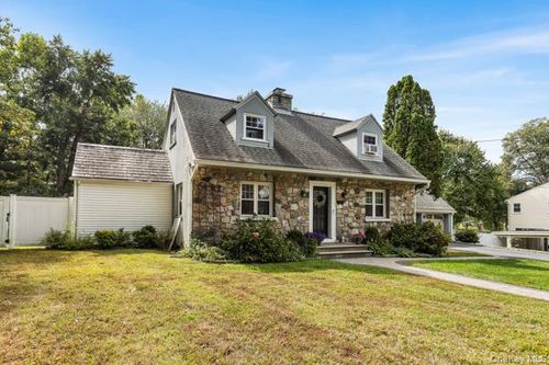 1475 Elm St, Peekskill, NY, 10566-4801 | Card Image