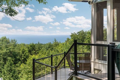 5810 Westward Psge, Harbor Springs, MI, 49740-9632 | Card Image