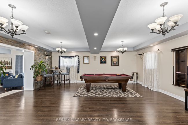 724 Line 3 Rd, House other with 4 bedrooms, 3 bathrooms and 20 parking in Niagara on the Lake ON | Image 24