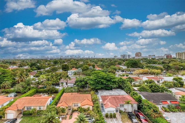 APT-718 - 2030 S Douglas Rd, Condo with 2 bedrooms, 2 bathrooms and null parking in Coral Gables FL | Image 17