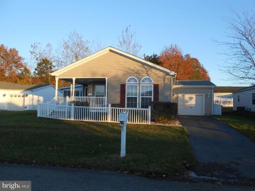 4 Fort Lee Drive, Manahawkin, NJ, 08050 | Card Image