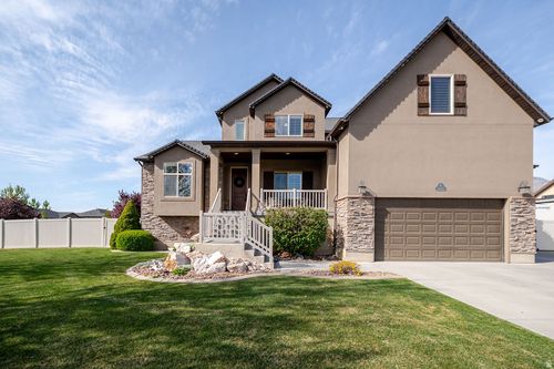 2692 W 2325 N, Farr West, UT, 84404-8585 | Card Image