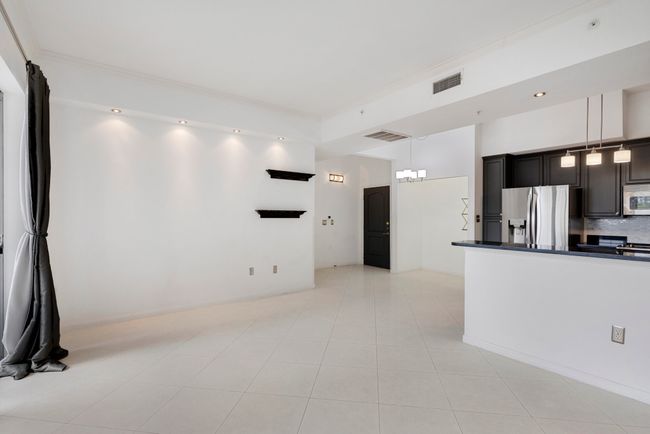 APT-519 - 3225 Turtle Creek Blvd, Condo with 2 bedrooms, 2 bathrooms and null parking in Dallas TX | Image 8