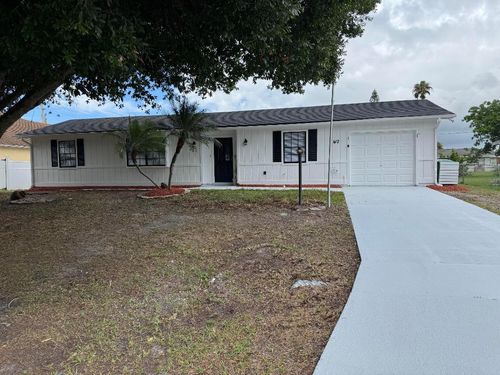 412 Ne Midvale St, Port St. Lucie, FL, 34983-1233 | Card Image