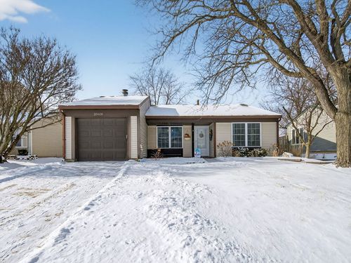 20618 S Driftwood Dr, Frankfort, IL, 60423-8160 | Card Image