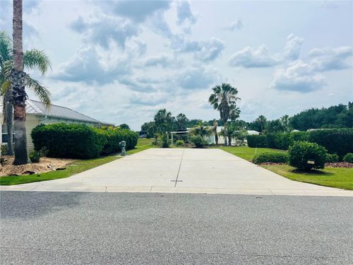 9450 Se 47th Way, Webster, FL, 33597-4559 | Card Image