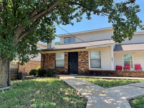 2418 W Northgate Dr, Irving, TX, 75062-3201 | Card Image