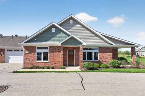 411-411 Stearn Dr, Genoa, IL, 60135-1454 | Card Image