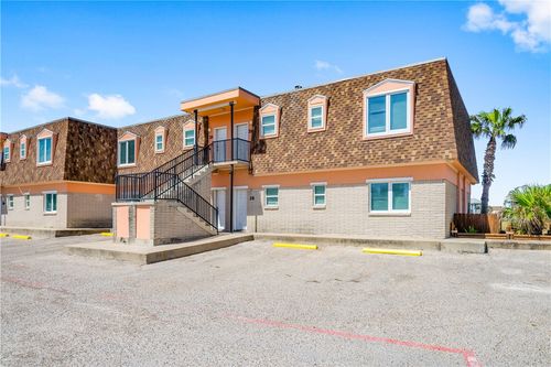 rm-28-700 Island Retreat Rd, Port Aransas, TX, 78373-6064 | Card Image