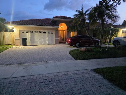 15532 Sw 112th Ter, Miami, FL, 33196-4364 | Card Image