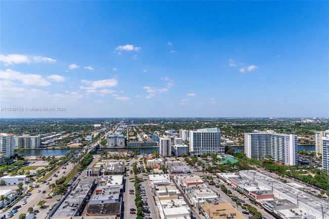 APT-2603 - 3100 N Ocean Blvd, Condo with 3 bedrooms, 3 bathrooms and null parking in Fort Lauderdale FL | Image 39