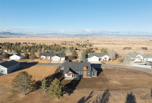 4279 Country View Dr, Helena, MT, 59602-8947 | Card Image