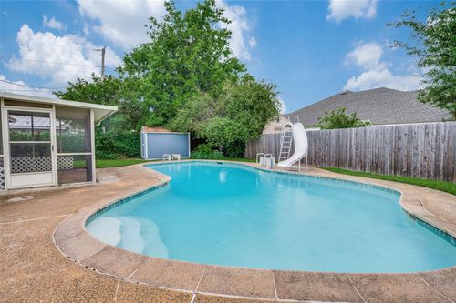 5817 Carolyn Dr, North Richland Hills, TX, 76180-6307 | Card Image