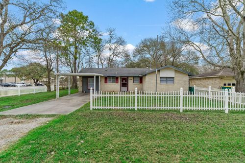 3230 Virginia Street, La Marque, TX, 77568 | Card Image