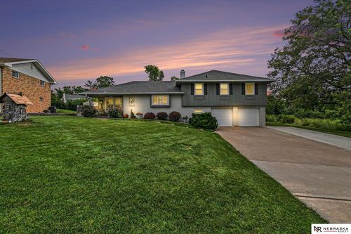 12304 Grey Fawn Dr, Omaha, NE, 68154-3512 | Card Image