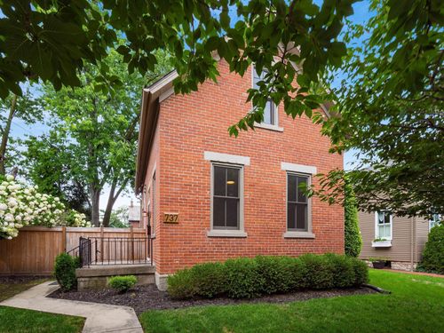 737 Jaeger St, Columbus, OH, 43206-2274 | Card Image