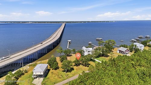 113 Sandy Hook Dr, Pass Christian, MS, 39571-2425 | Card Image