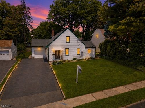 573 Conant St, Hillside, NJ, 07205-2524 | Card Image