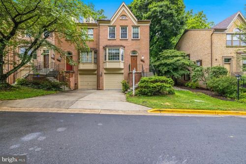 311 Lynn Manor Dr, Rockville, MD, 20850-4427 | Card Image