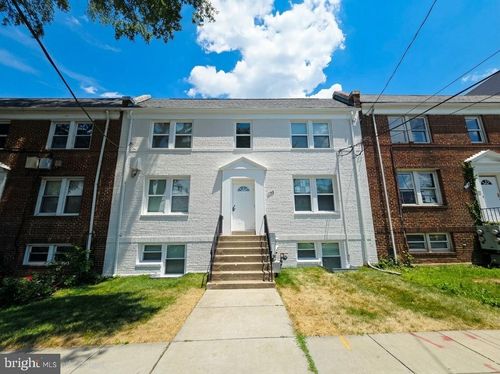 1508 18th St Se, WASHINGTON, DC, 20020-6823 | Card Image