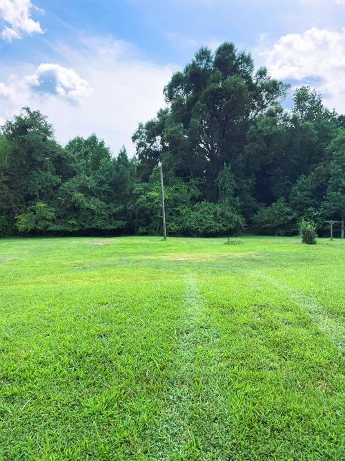 15-1005 Nottoway Ave, Blackstone, VA, 23824-2905 | Card Image