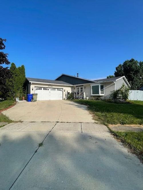 6245 Sharon Woods Blvd, Columbus, OH, 43229-2145 | Card Image
