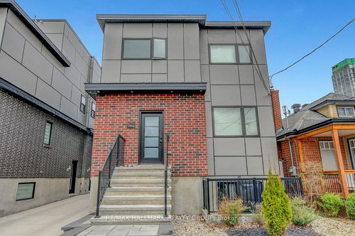 {{alt}} | Card Image