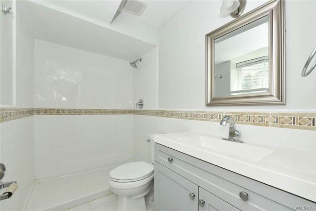 10 Dunes Ln, Home with 4 bedrooms, 4 bathrooms and null parking in Port Washington NY | Image 16