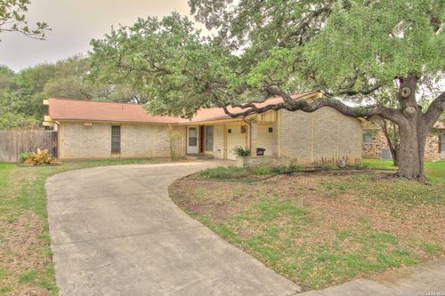 4814 La Salida St, San Antonio, TX, 78233-6338 | Card Image