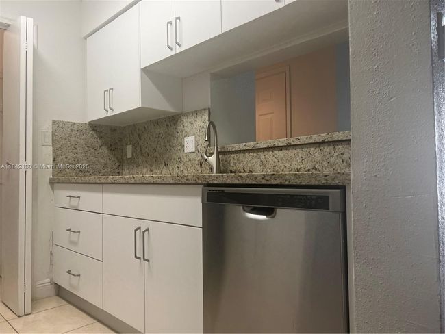 APT-421 - 949 Riverside Dr, Condo with 1 bedrooms, 1 bathrooms and null parking in Coral Springs FL | Image 12