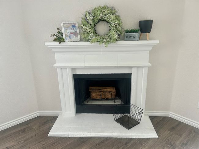 1712 Creekside Ave, House other with 4 bedrooms, 2 bathrooms and null parking in Sherman TX | Image 33